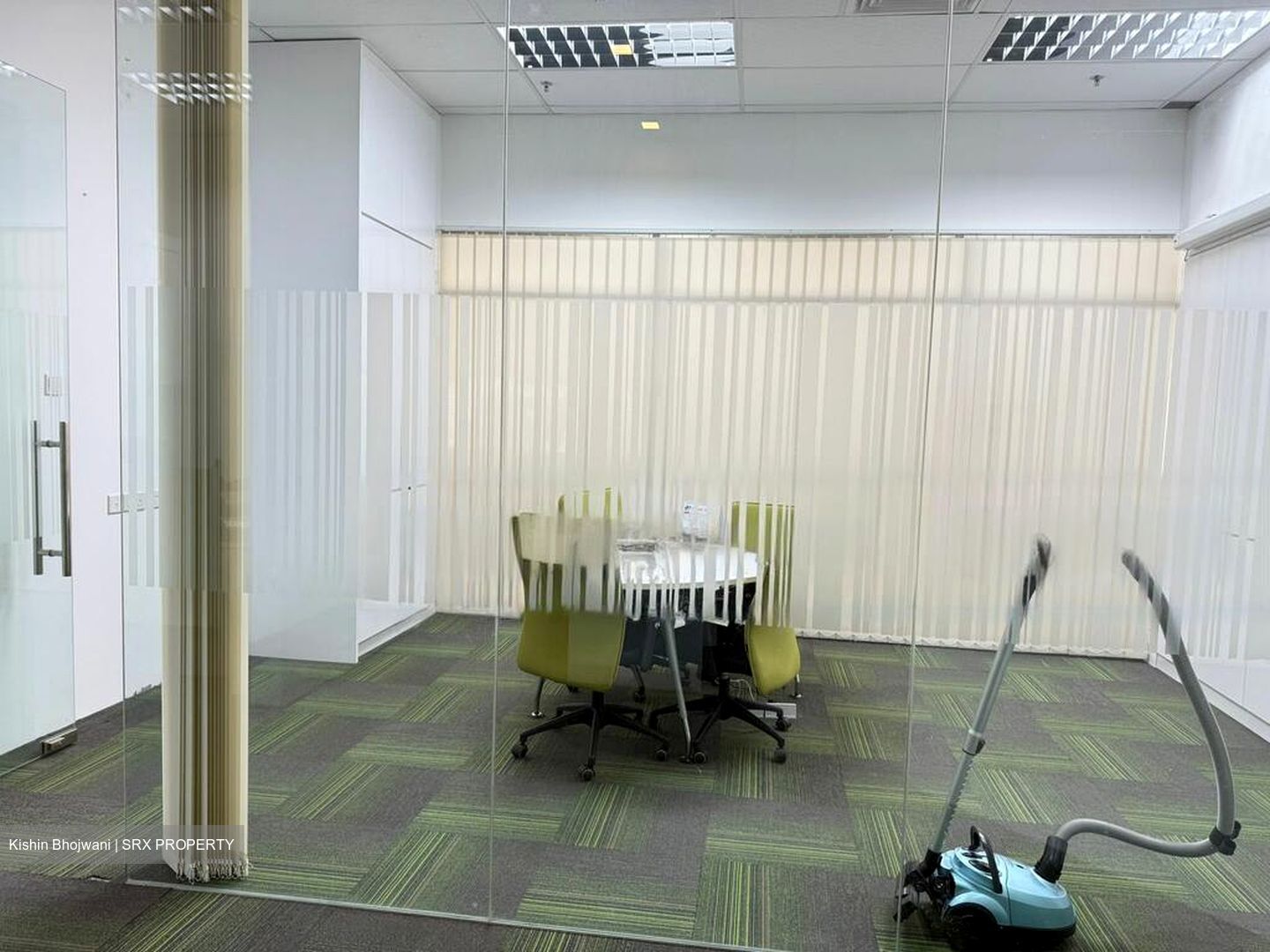 St. Andrews Cathedral (D6), Office #478465641